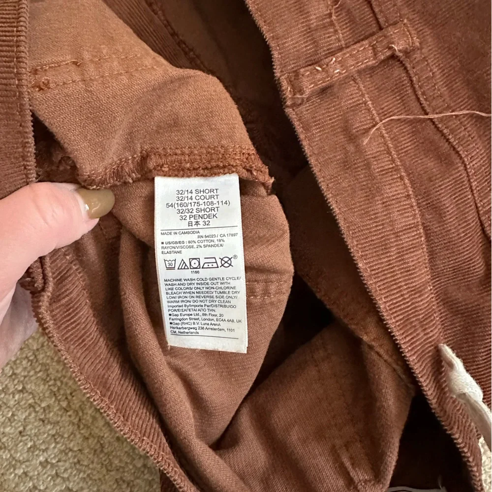 Gap Corduroy ‘70s Flare Pants - Picture 6 of 8